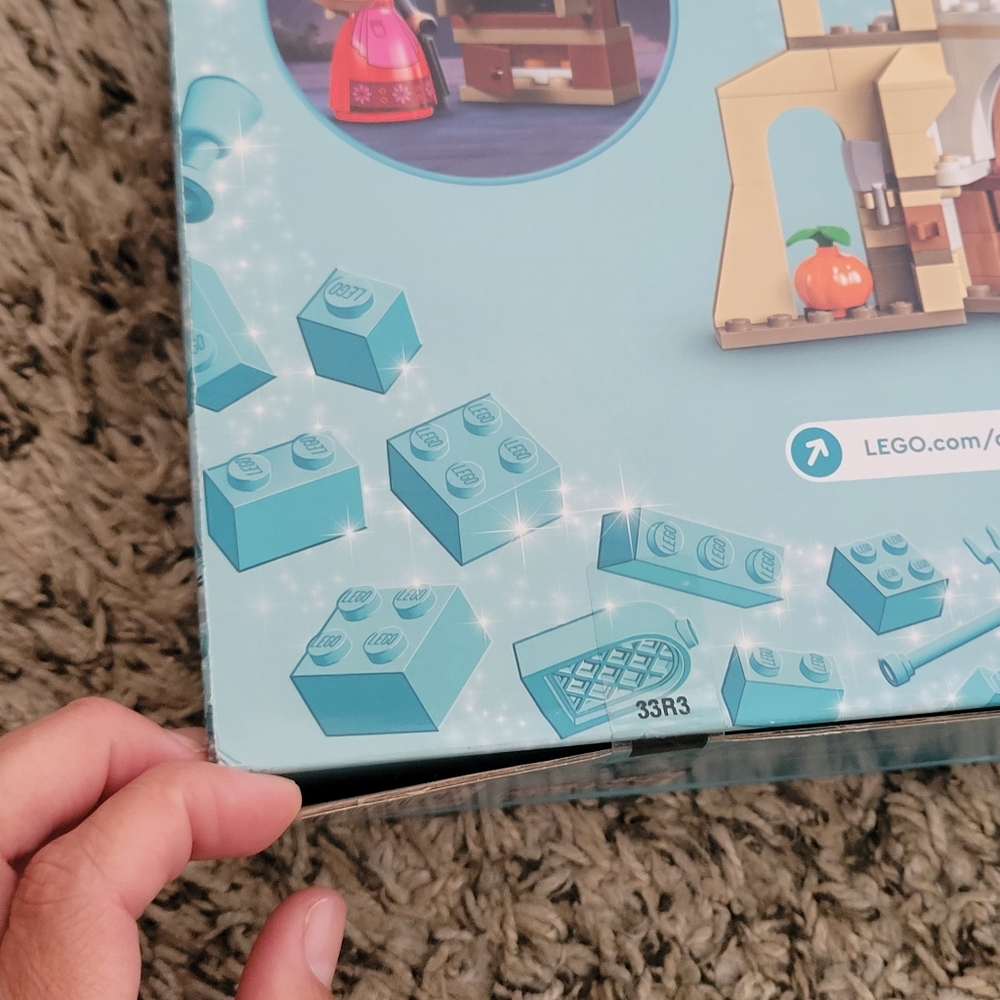 🧱NWT LEGO WISH DISNEY. Lego set 43224. King Maginifico's Castle. 613 pcs. - Picture 9 of 17